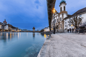 Blaue Stunde an der Reuss, Digitale Bilddatei als Download