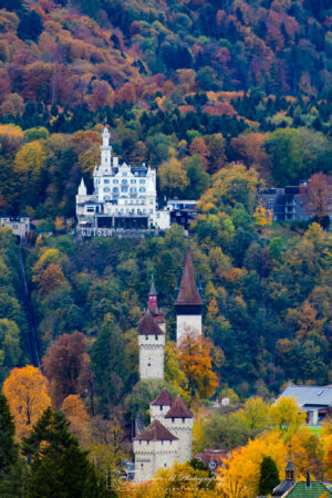 Museggtürme und Château Gütsch in Luzern im Herbst, Digitale Bilddatei als Download